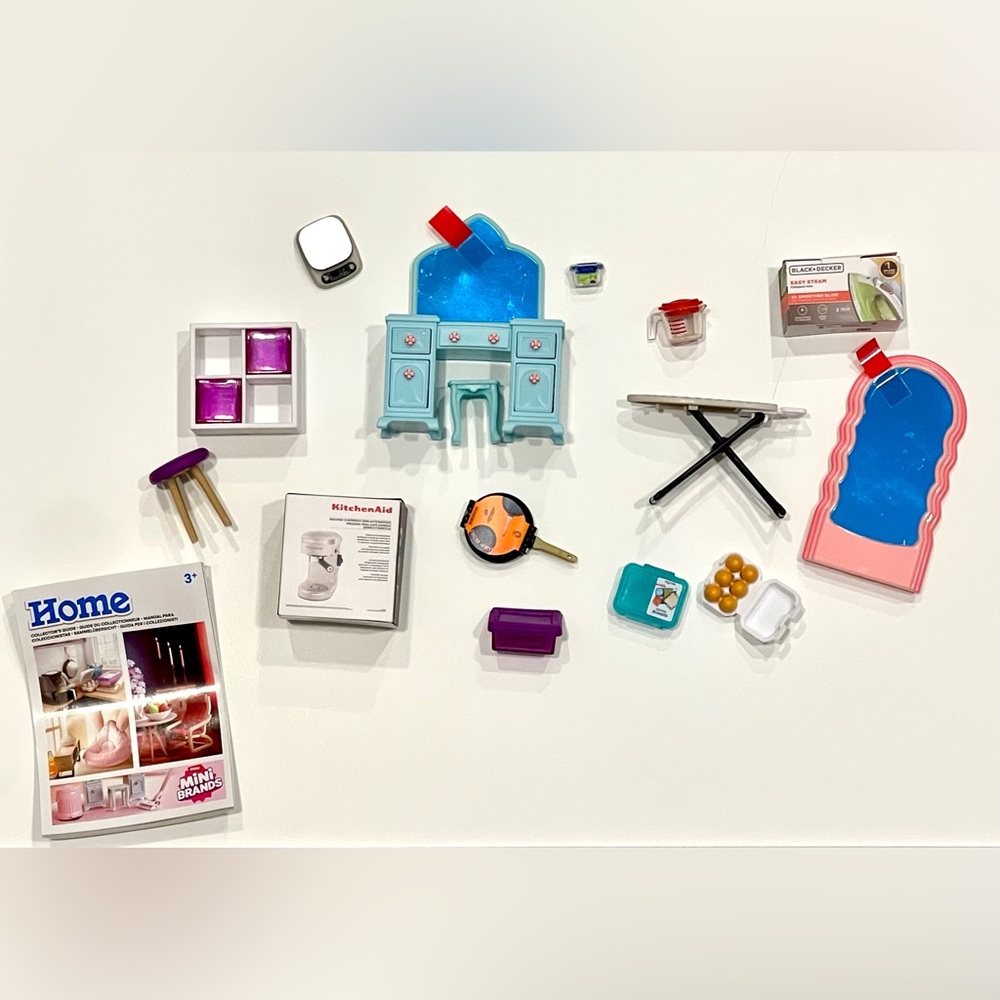 ZURU Home Mini Brands lot